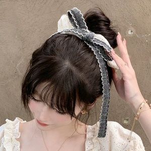 Japanese Kawaii Cream Ivory Lace Linen Scalloped Ribbon Bow Hair Scrunchie